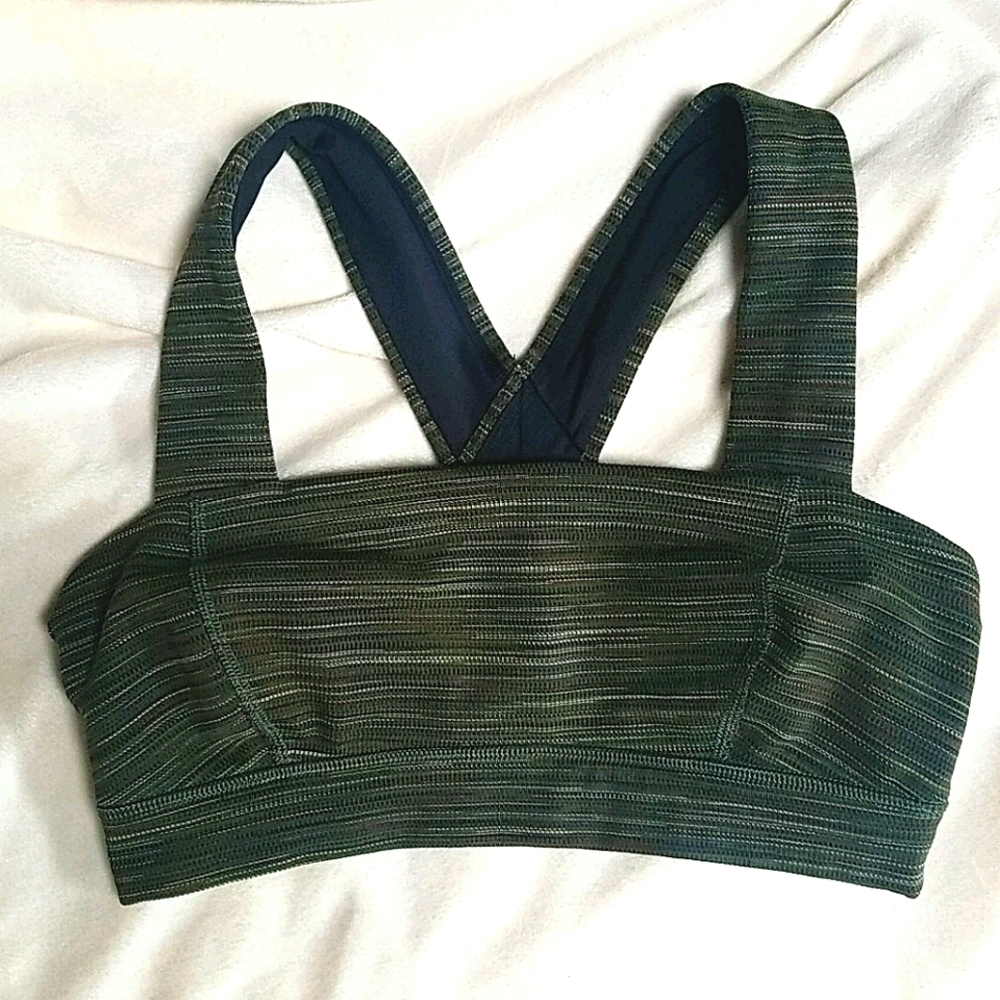Free people movement yoga top